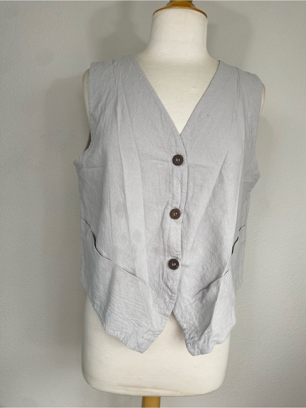 3/$25 Yuecis Girls Light Gray Button Down Sleeveless Vest XXL Academia Classic
